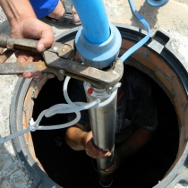 LẤY BƠM BỊ KẸT TẬN NƠI BÌNH PHƯỚC